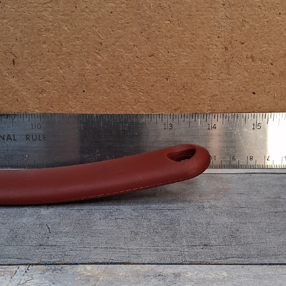 KitchenAid Deep Red Silicone Spaghetti Server - Picture 3 of 6